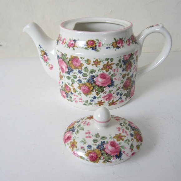 Made in England "VICTORIA'S SECRET" Vintage 90's Teapot Earthenware Pink Roses - Picture 4 of 7